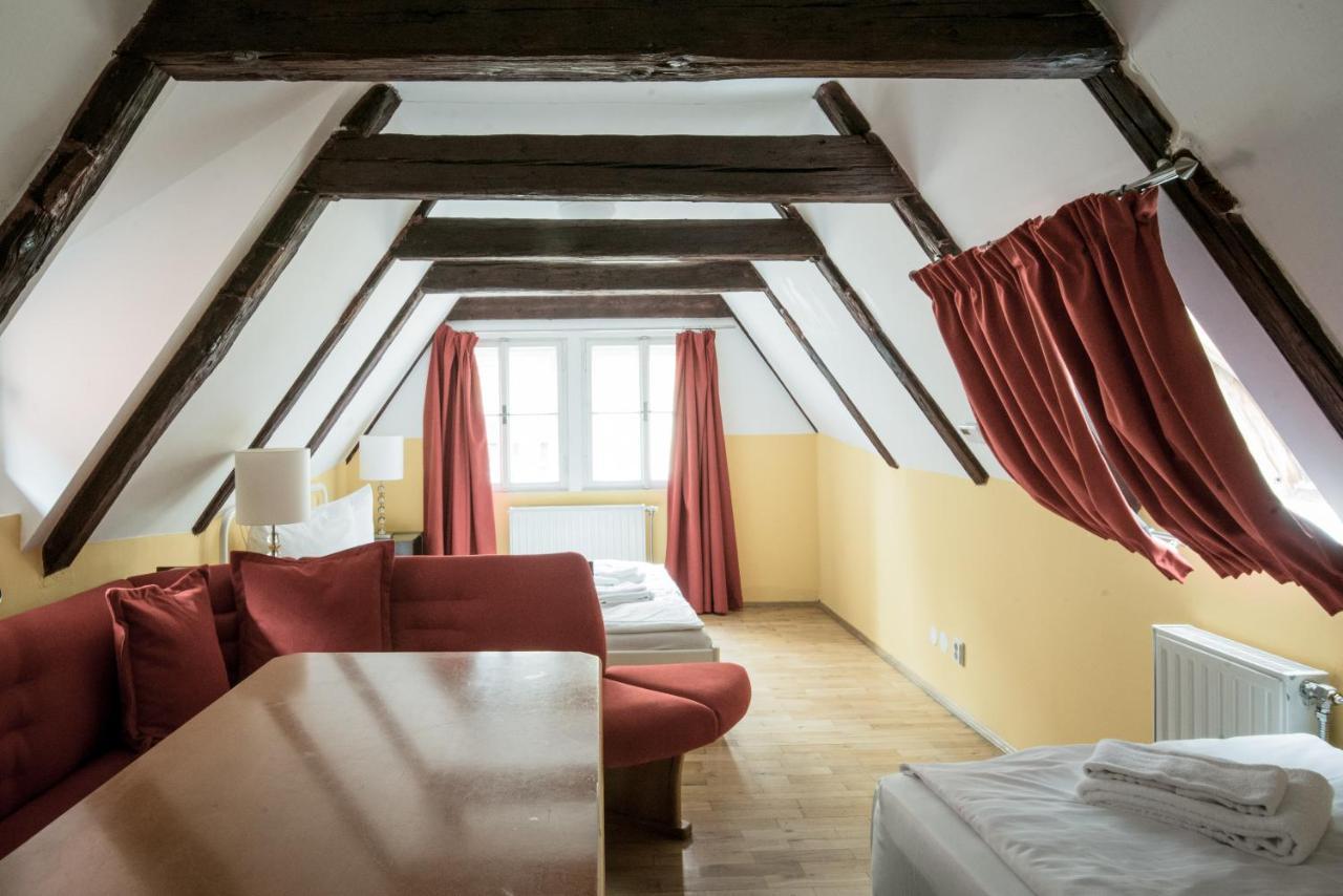 Habitación Triple Básica